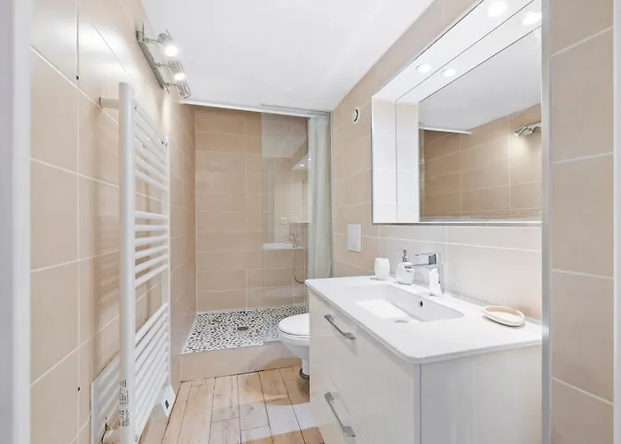 דירה Renting - Gautier - Elegance Height Port & Castle